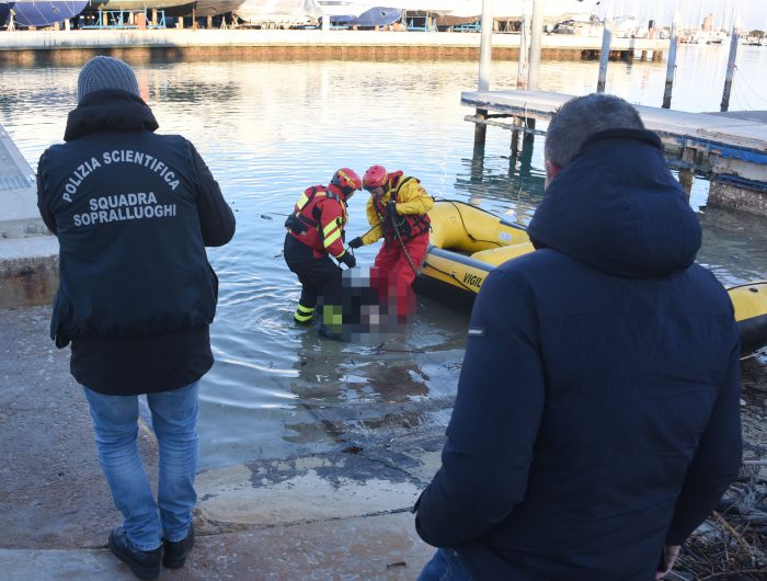 trovato-il-cadavere-di-un-uomo-nel-porto-canale,-ipotesi-caduta-accidentale-•-newsrimini.it