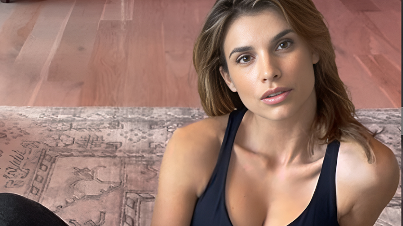 in-palestra-con-elisabetta-canalis:-glutei-super-tonici,-ma-l'esercizio-e-troppo-pericoloso